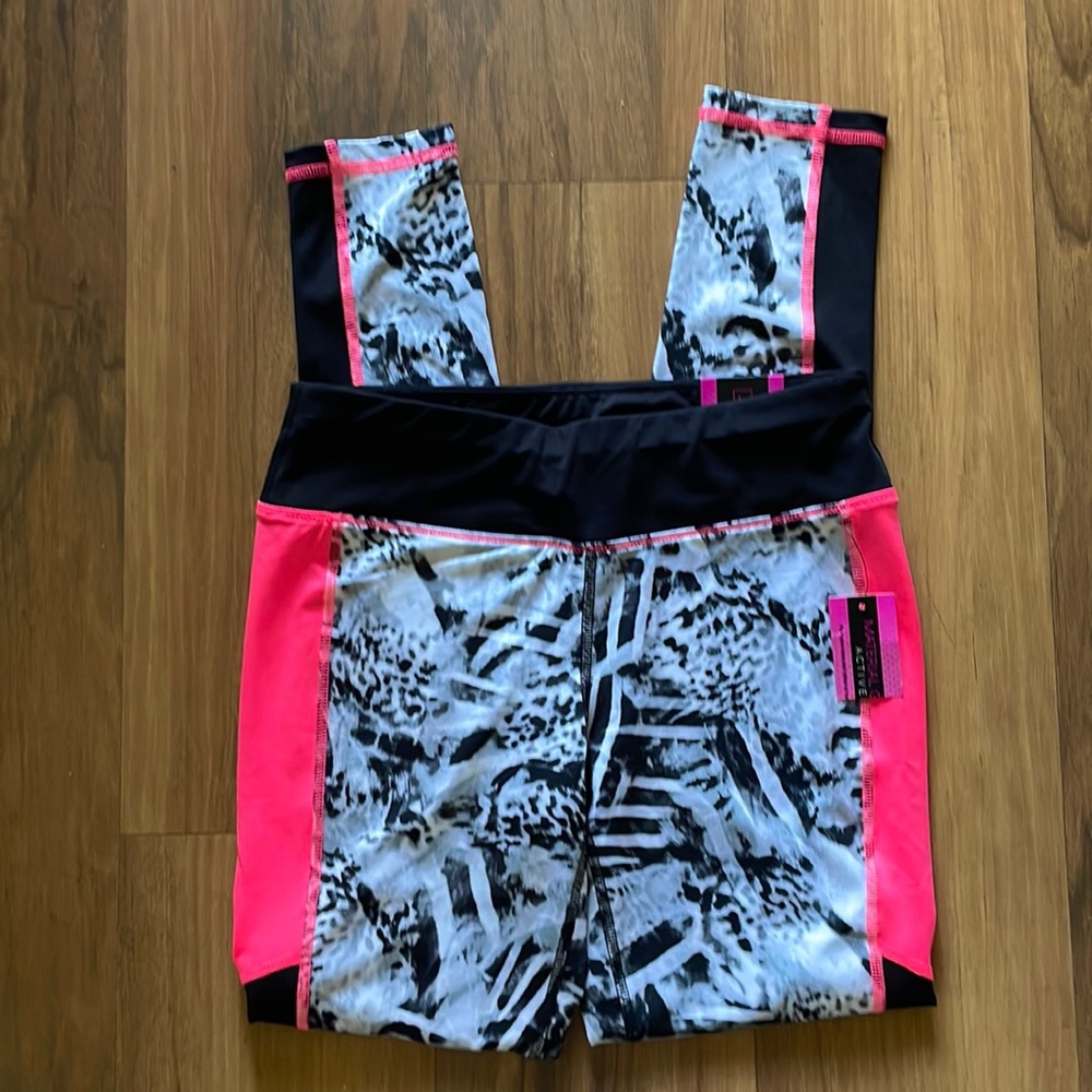 Material girl‎ active black and pink workout leggings pants